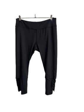 Women’s Everlast Black Capri Workout Leggings Size Large!